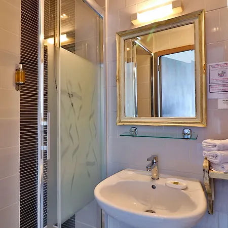 Le Panoramic Boutique 2* Ницца