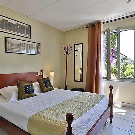 Ξενοδοχείο Le Panoramic Boutique 2*