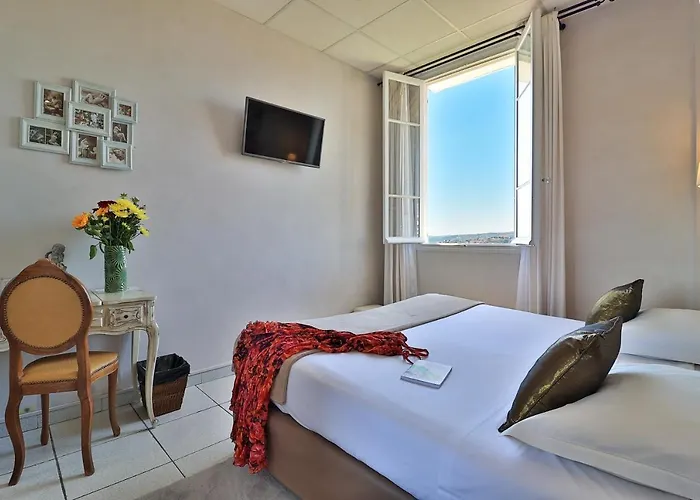 Le Panoramic Boutique Hotel 2*