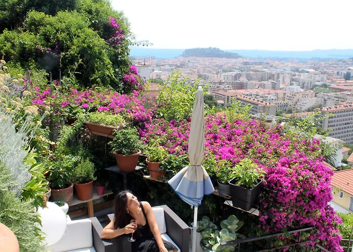 Le Panoramic Boutique 2*