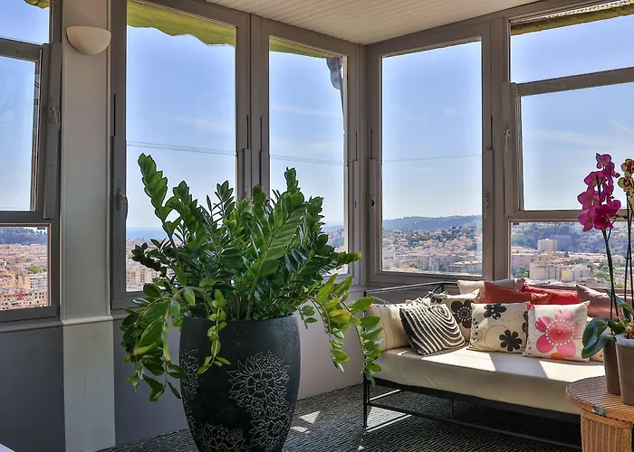 Le Panoramic Boutique 2*