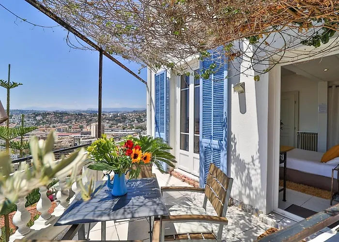 Le Panoramic Boutique نيس